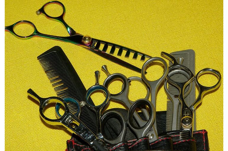 hairdresser-scissors-combs-hairstyle